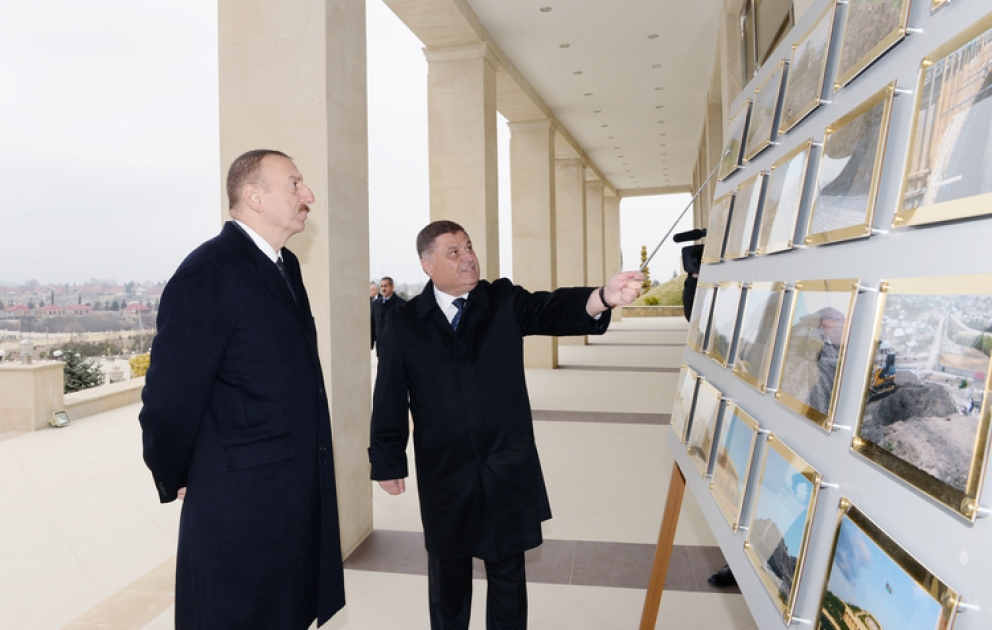 В Гейгеле открылся Комплекс площади флага ВИДЕО