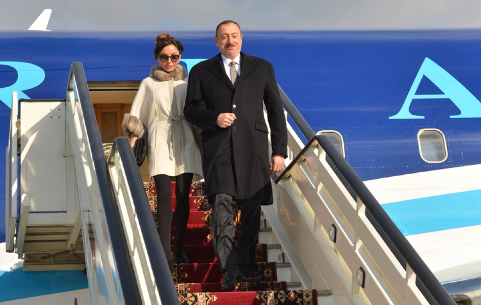 Le président azerbaïdjanais Ilham Aliyev est arrivé en Fédération de Russie pour une visite d’affaires VIDEO