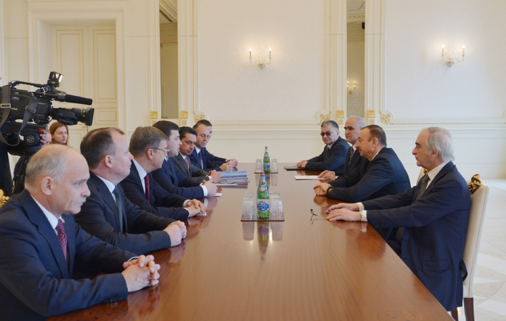 Le président azerbaïdjanais Ilham Aliyev a reçu la délégation conduite par le gouverneur de la province russe de Sverdlovsk VIDEO