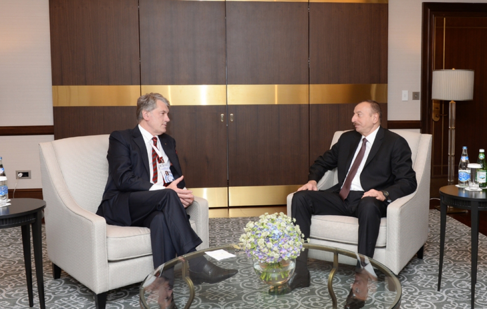 Le président azerbaïdjanais Ilham Aliyev a reçu l’ancien président ukrainien Victor Iouchenko VIDEO