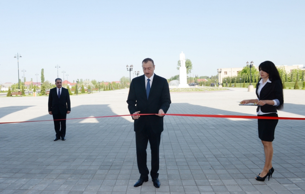 Prezident İlham Əliyev Ağdaşda Heydər Əliyev Mərkəzinin açılışında iştirak etmişdir VİDEO