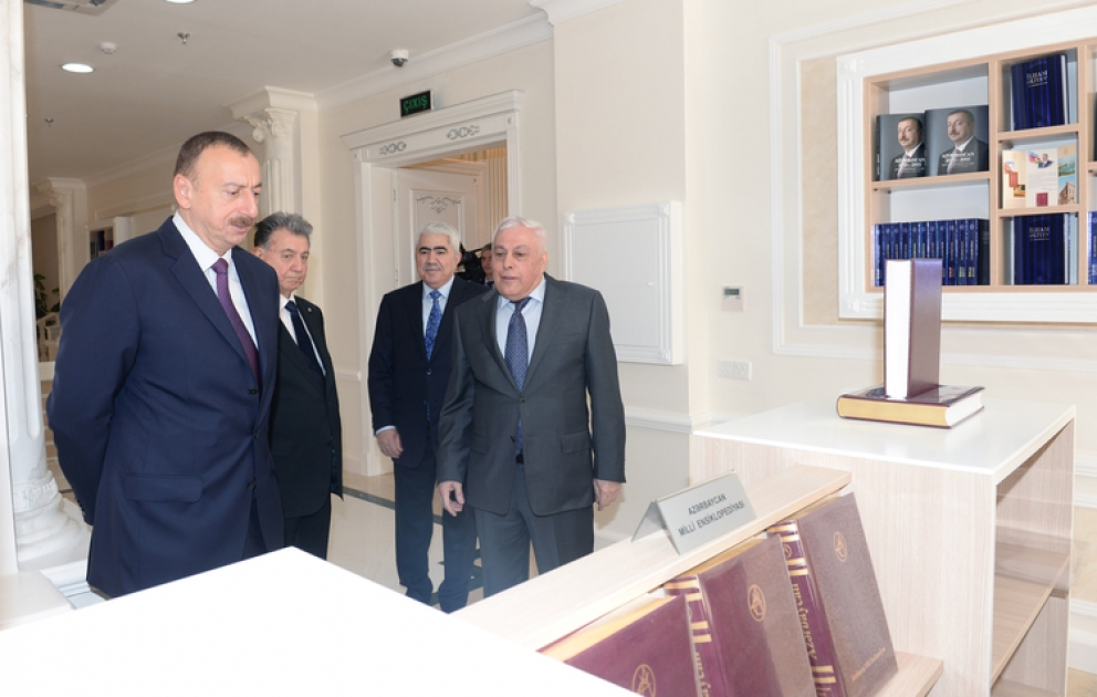 “Azərbaycan Milli Ensiklopediyası” Elmi Mərkəzinin yeni binası açılmışdırPrezident İlham Əliyev açılışda iştirak etmişdir VİDEO