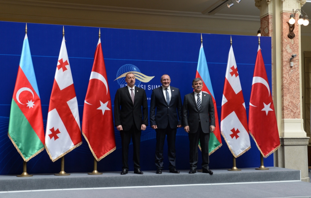 Tbilisidə Azərbaycan, Gürcüstan və Türkiyə prezidentlərinin üçtərəfli Sammiti keçirilmişdir VİDEO
