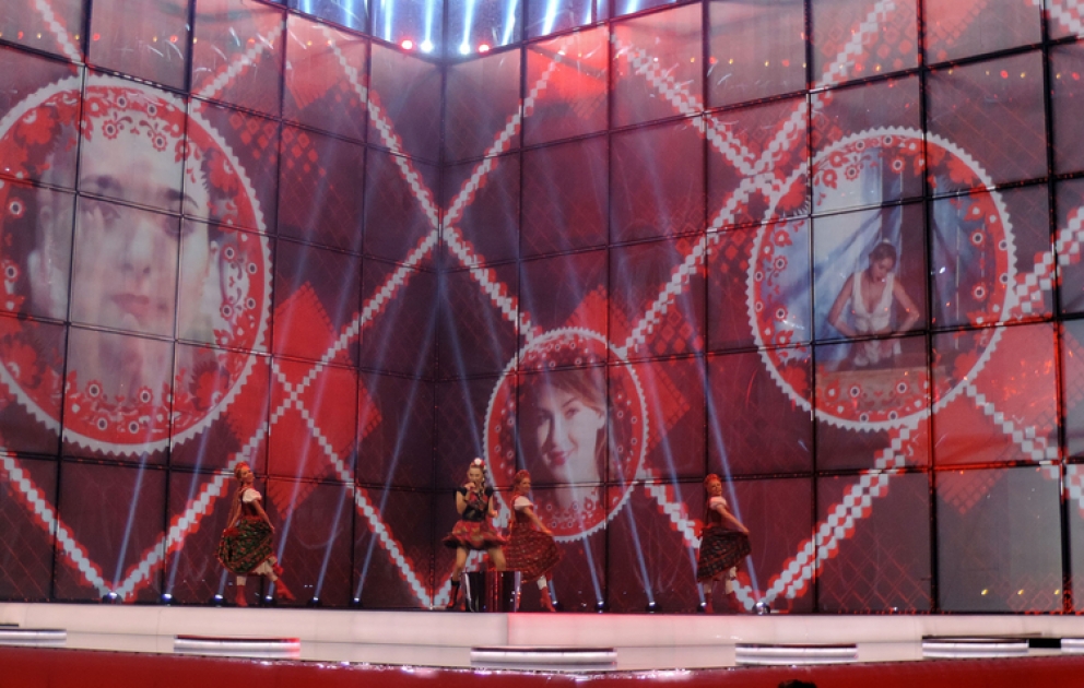 “Eurovision-2014” mahnı müsabiqəsinin ikinci yarımfinal şousunun iştirakçıları “B and V” Arenada son məşqlərini etmişlər VİDEO