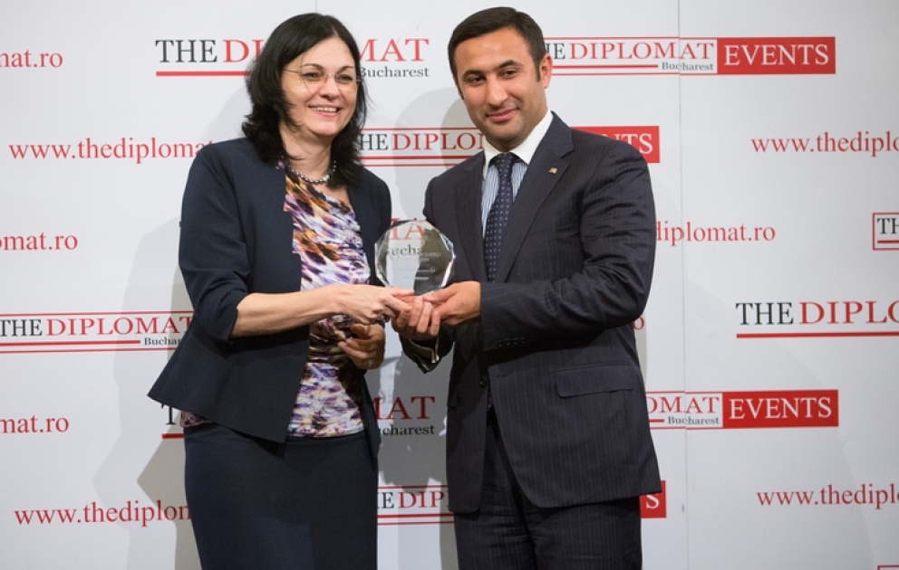 ARDNŞ-in Rumıniya nümayəndəliyi “Romanian Energy Awards-2013” mükafatı ilə təltif olunmuşdur VİDEO