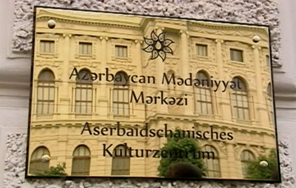 Vyanada Azərbaycan Mədəniyyət Mərkəzinin yaradılmasının bir illiyinə həsr olunmuş tədbir keçirilmişdir VİDEO