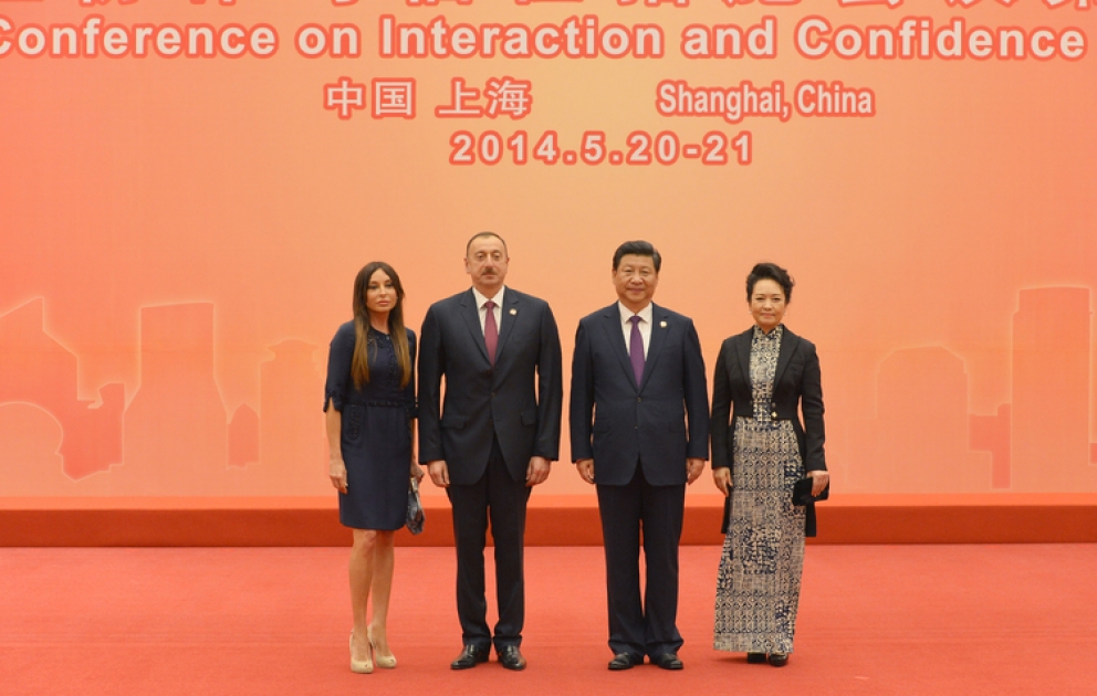 President Ilham Aliyev attended a reception hosted in honor of the heads of state and government in Shanghai VIDEO