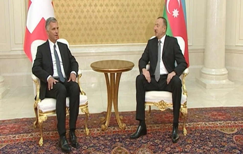 Entretien entre le président azerbaïdjanais Ilham Aliyev et le président suisse Didier Burkhalter VIDEO