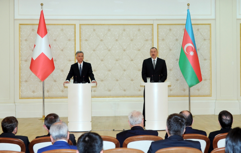 Azərbaycan və İsveçrə prezidentləri mətbuata bəyanatlarla çıxış etmişlər VİDEO
