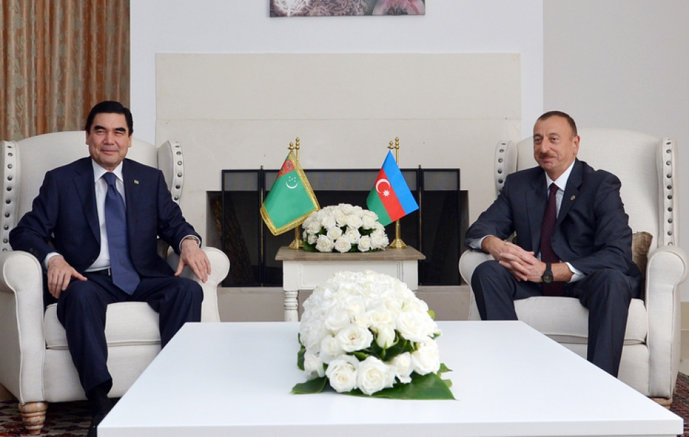 Entretien du président azerbaïdjanais Ilham Aliyev avec son homologue turkmène Gourbangouli Berdimoukhamedov VIDEO