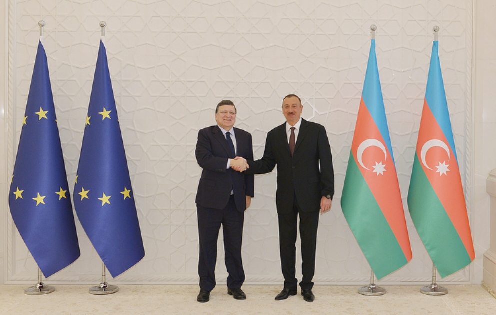 Es fand das Treffen von Aserbaidschans Präsident Ilham Aliyev und dem Vorsitzenden der Europäischen Komission José Manuel Barroso unter vier Augen statt VIDEO