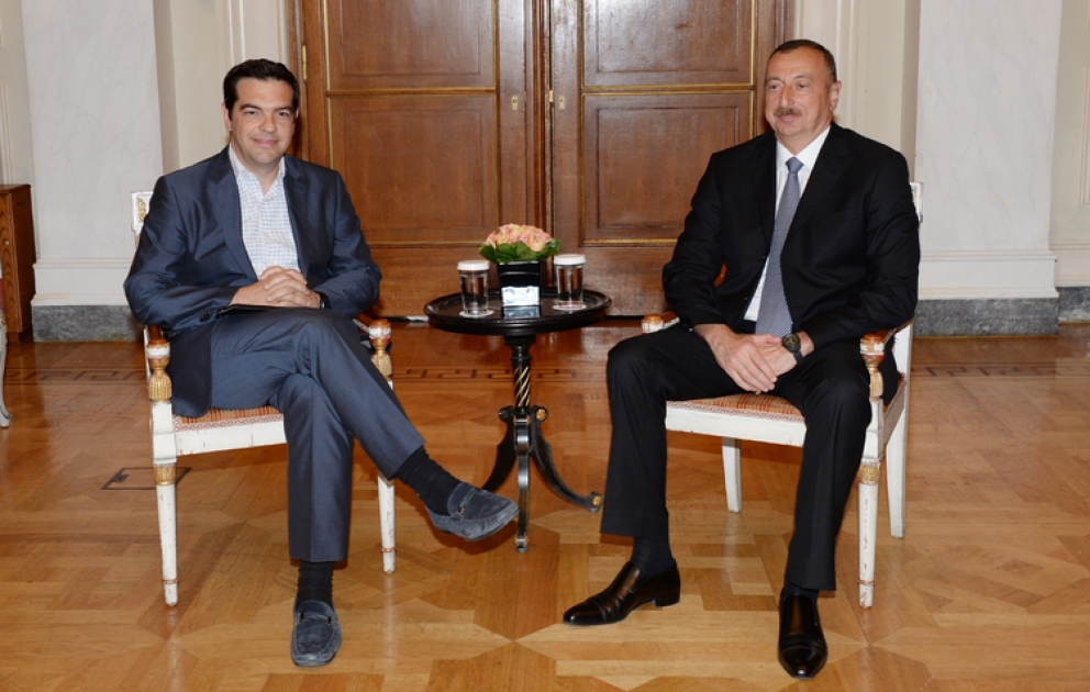 Azərbaycan Prezidenti İlham Əliyev Yunanıstan parlamentində əsas müxalifət olan Demokratik Solçular Birliyinin lideri Aleksis Tsipras ilə görüşmüşdür VİDEO