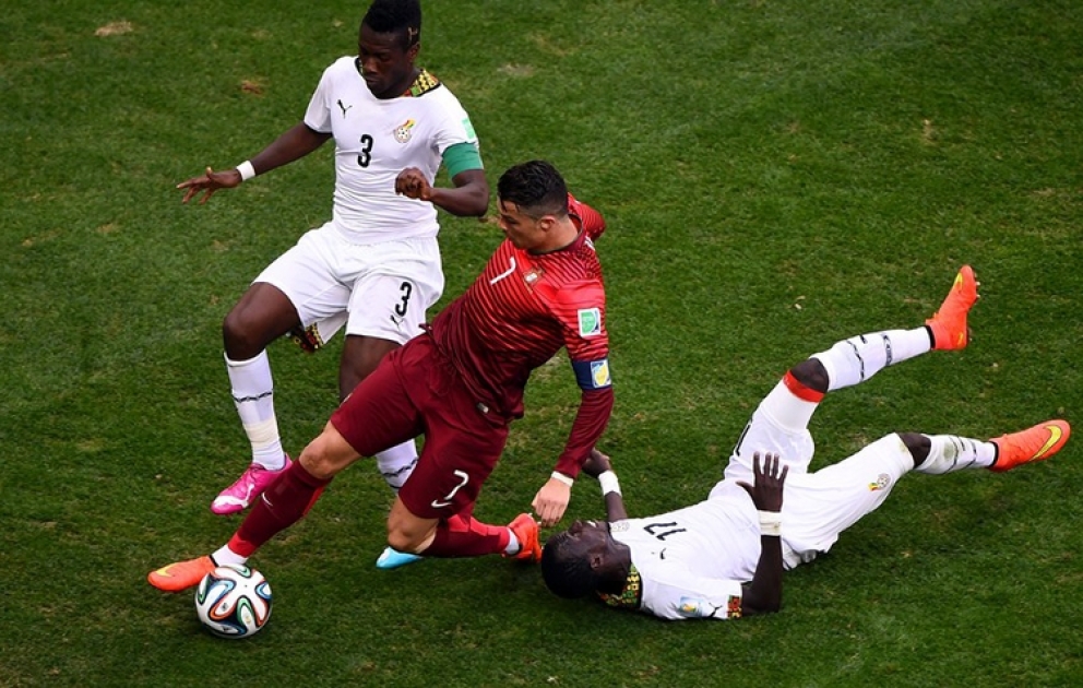 Braziliyada futbol üzrə XX dünya çempionatının “G” qrupunda mübarizə başa çatmışdır VİDEO