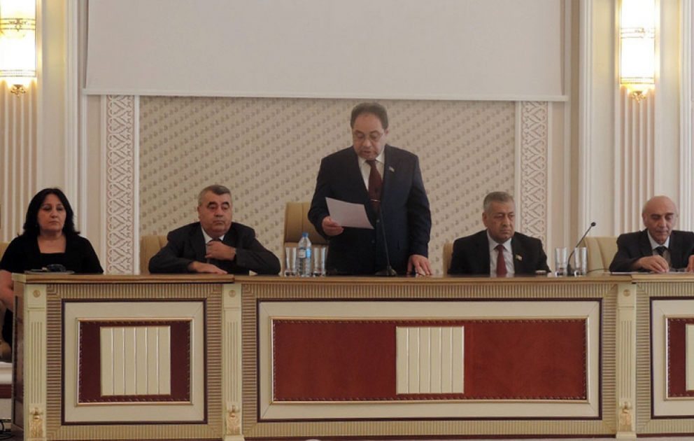 Bakı Dövlət Universitetinin Qubadakı tədris-təcrübə və istirahət mərkəzində elmi şuranın genişləndirilmiş iclası təşkil olunmuşdur VİDEO