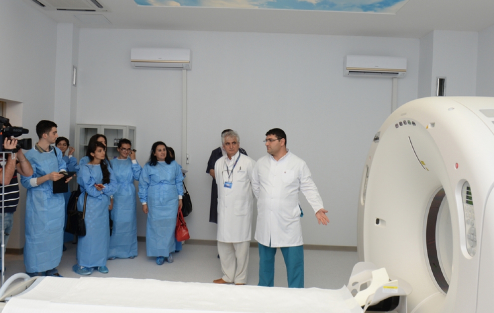 Kütləvi informasiya vasitələrinin nümayəndələri Bakı Sağlamlıq Mərkəzində VİDEO