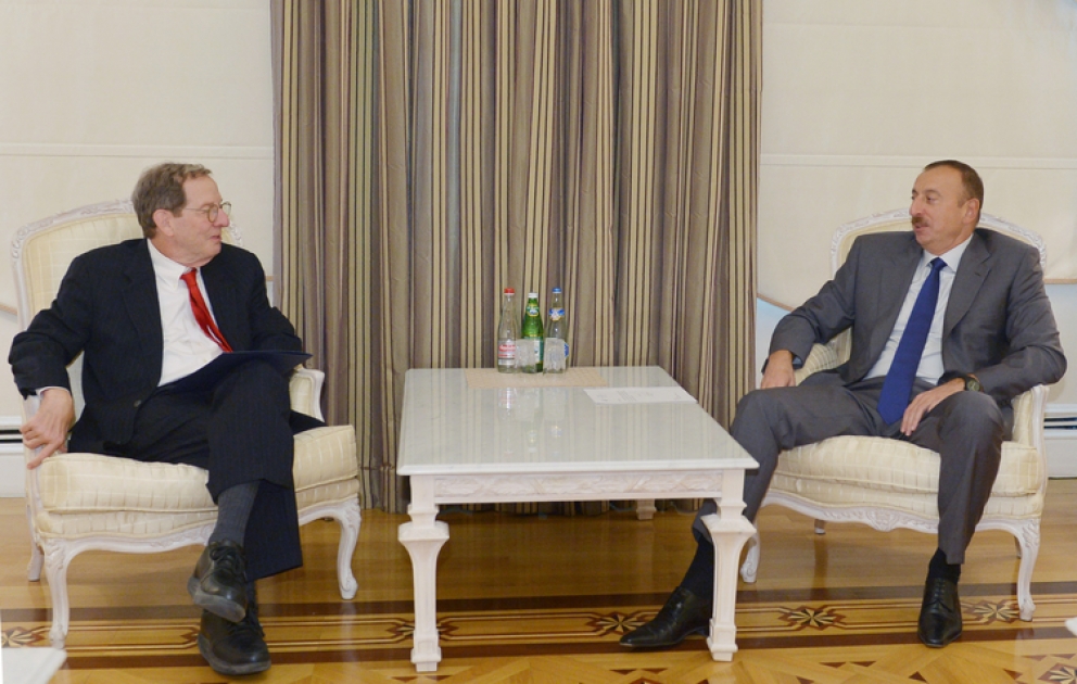 Le président Ilham Aliyev a reçu l’ambassadeur des Etats-Unis en Azerbaïdjan VIDEO
