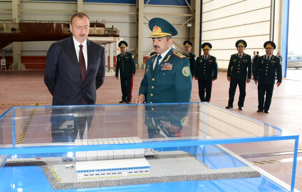 Azərbaycan Prezidenti İlham Əliyev Dövlət Sərhəd Xidmətinin Sahil Mühafizəsinin yeni gəmi inşası zavodunun açılışında iştirak edib VİDEO