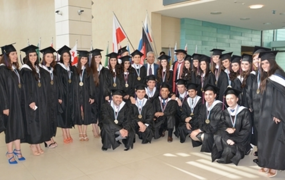 “ADA” Universiteti və AzərTAc-ın birgə layihəsi: “Tələbə uğuru” “ADA” Universitetinin MADİA magistr proqramının 2014-cü il məzunlarından bəhs edir VİDEO