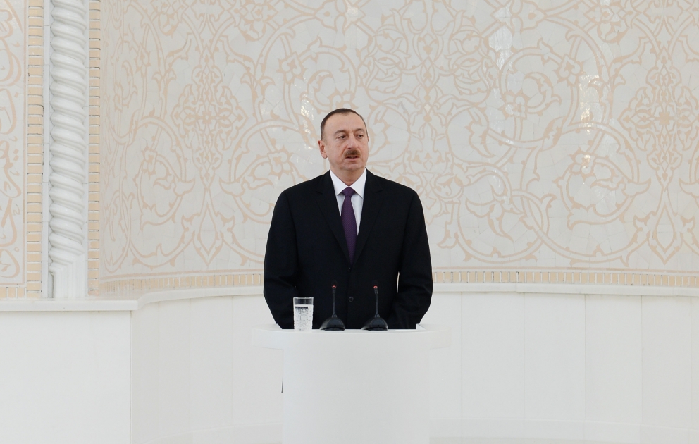 Azərbaycan Prezidenti İlham Əliyev Bakıda Heydər məscidinin açılışında iştirak edib VİDEO