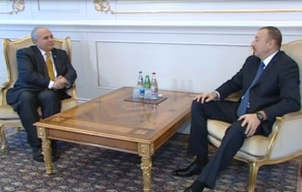 Prezident İlham Əliyev Qvatemalanın Azərbaycanda yeni təyin olunmuş səfirinin etimadnaməsini qəbul edib VİDEO