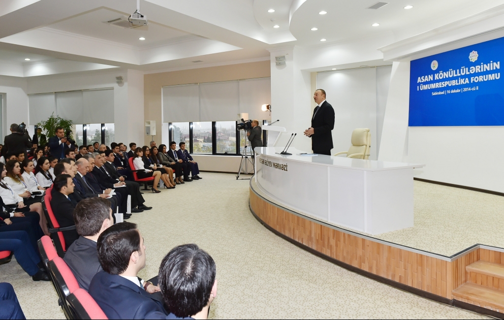 Prezident İlham Əliyev Sabirabadda ASAN Könüllülərinin I Ümumrespublika Forumunun açılışında iştirak edib VİDEO
