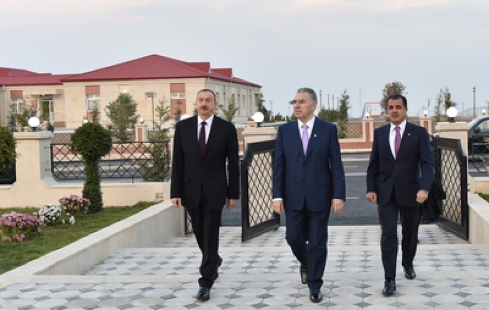 Prezident İlham Əliyev məcburi köçkünlər üçün Gəncədə salınan yeni qəsəbənin açılışında iştirak edib VİDEO