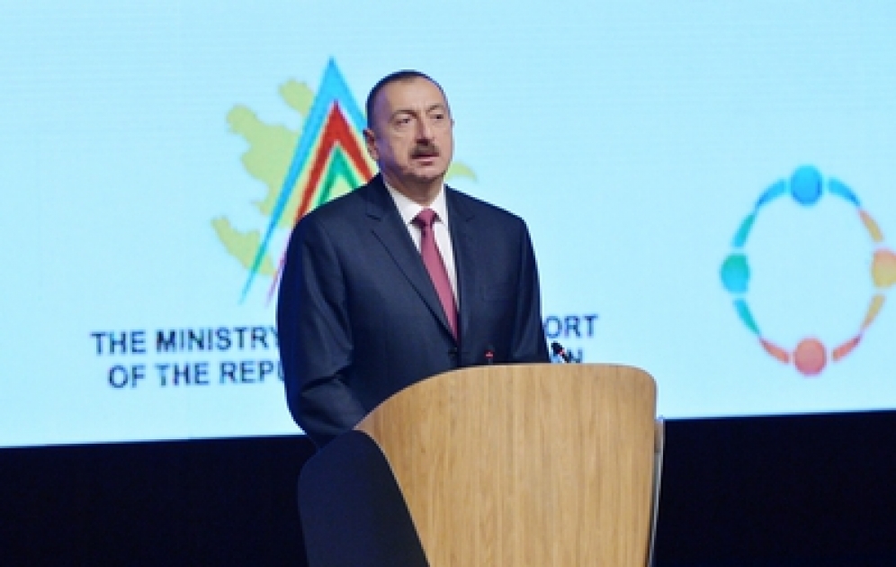 Bakıda Gənclər siyasəti üzrə birinci qlobal forumun rəsmi açılışı olubAzərbaycan Prezidenti İlham Əliyev açılış mərasimində iştirak edibVİDEO