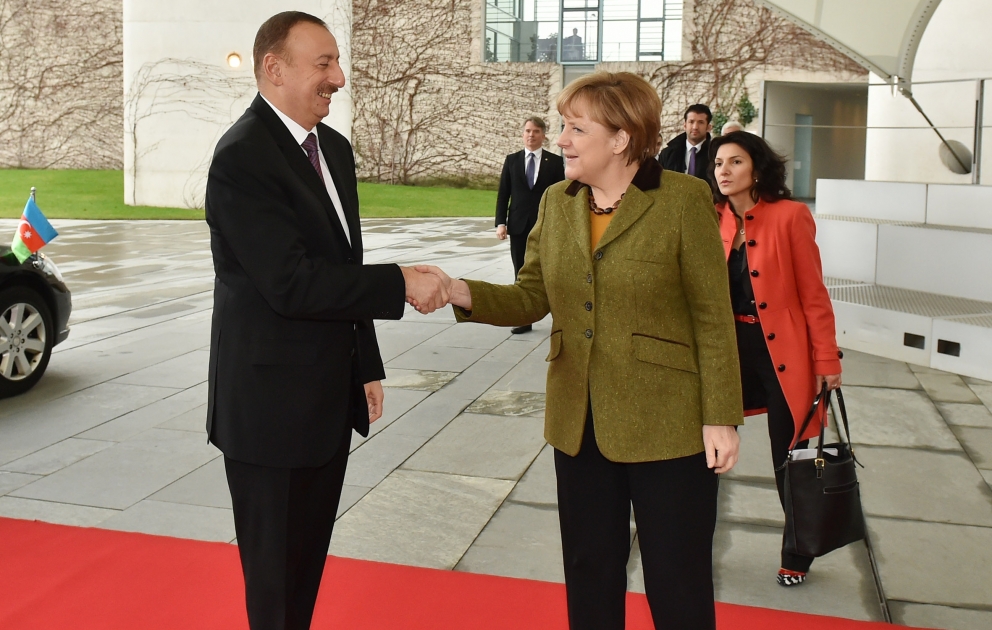 Azərbaycan Prezidenti İlham Əliyevin və Almaniyanın Kansleri Angela Merkelin görüşü VİDEO