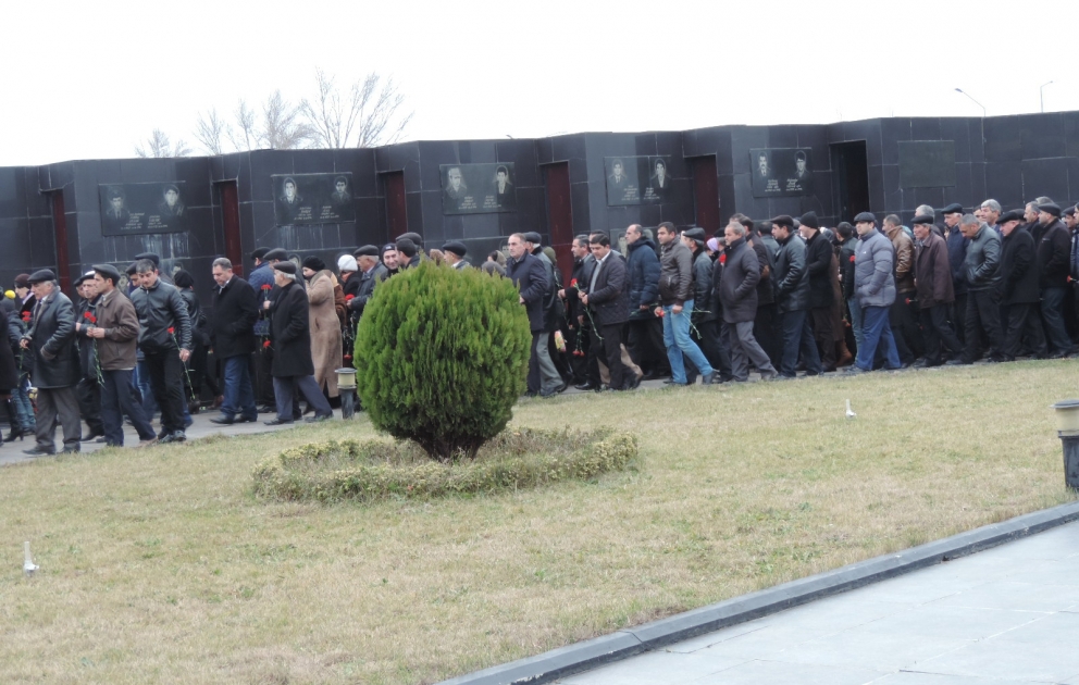 Ağsuda izdihamlı anma mərasimləri VİDEO
