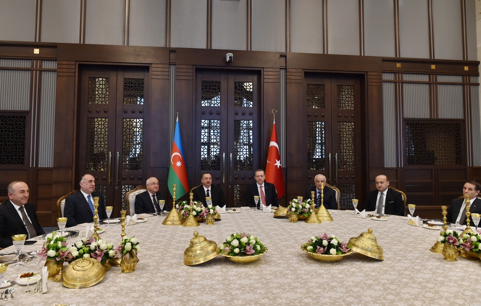 Azərbaycan və Türkiyə prezidentləri birgə nahar ediblər VİDEO