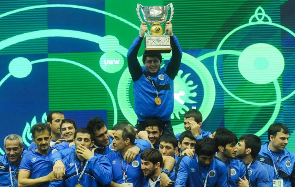 Yunan-Roma güləşi üzrə Azərbaycan millisi ilk dəfə dünya kubokuna sahib olub VİDEO