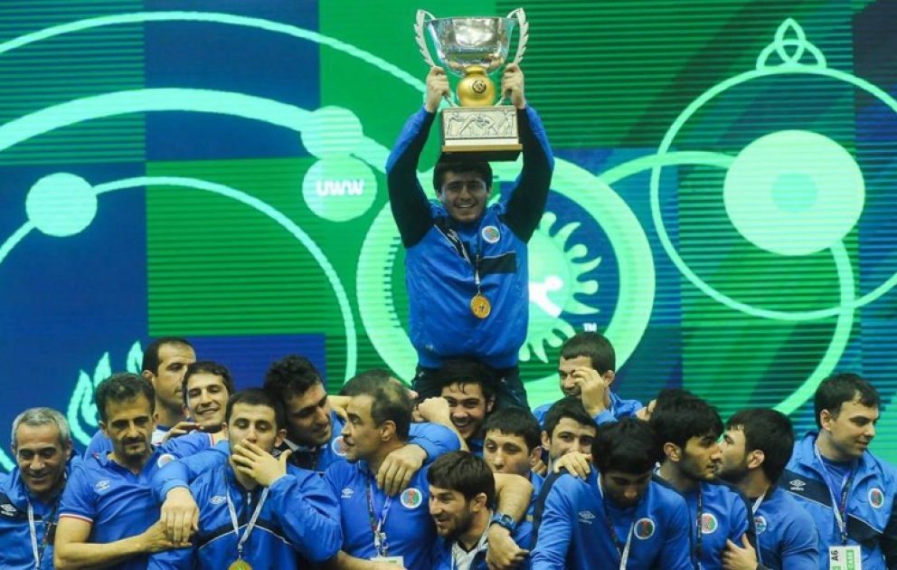 L’équipe nationale de l’Azerbaïdjan a remporté la Coupe du Monde de la lutte gréco – romaine VIDEO