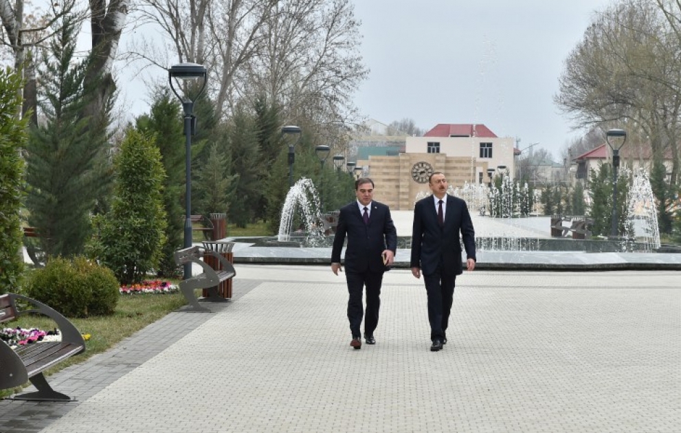 President Ilham Aliyev reviewed the conditions created at the Friendship Park in Mingachevir VIDEO