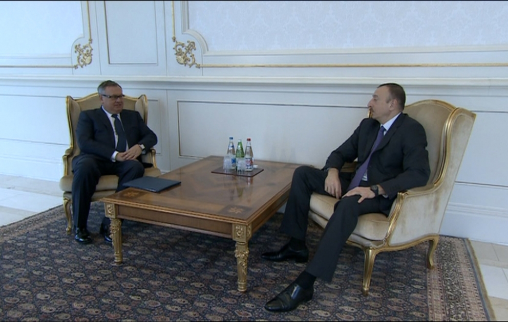 Prezident İlham Əliyev Rusiyanın “ВТБ” Bankının prezidenti və idarə heyətinin sədrini qəbul edib VİDEO