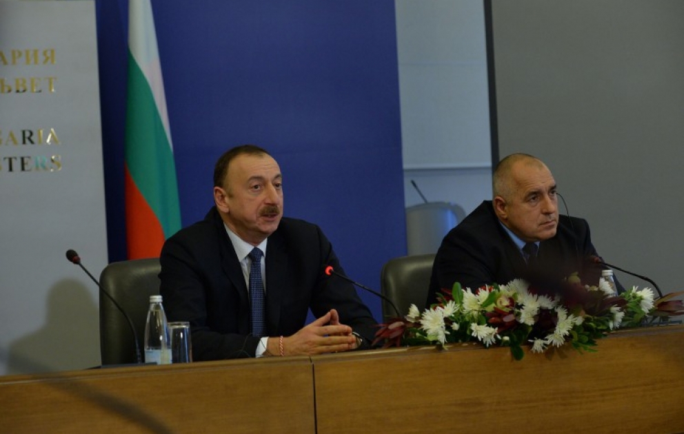 Pressekonferenz des Präsidenten von Aserbaidschan Ilham Aliyev und des bulgarischen Ministerpräsidenten Bojko Borissow VIDEO