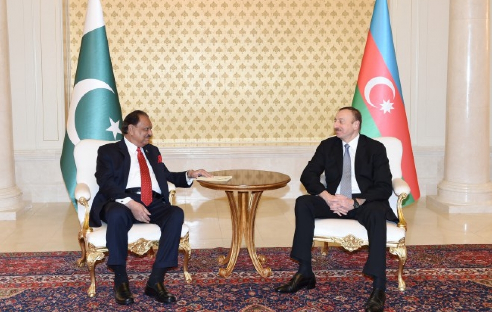 Treffen der Präsidenten von Aserbaidschan und Pakistan unter vier Augen VIDEO