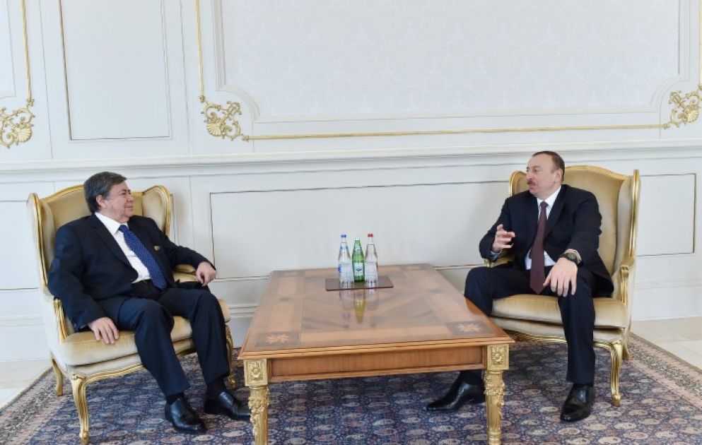 President Ilham Aliyev received the credentials of the newly-appointed Ambassador of Peru VIDEO