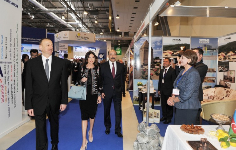 Prezident İlham Əliyev “AITF-2015” XIV Azərbaycan Beynəlxalq turizm və səyahətlər sərgisi ilə tanış olub VİDEO
