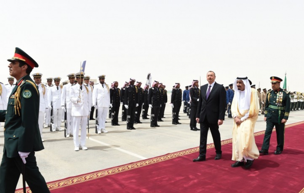 Offizieller Empfang des Präsidenten von Aserbaidschan Ilham Aliyev im Königreich Saudi-Arabien VIDEO