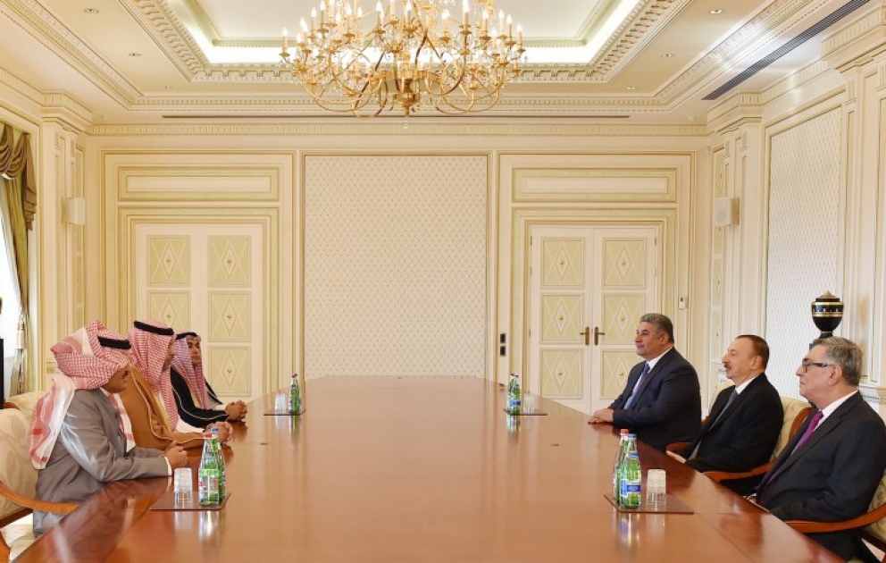Le président Ilham Aliyev a reçu la délégation conduite par le président de l’ISSF VIDEO
