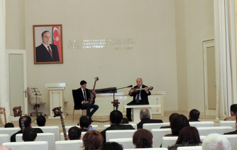 Qubada tanınmış musiqiçilərdən ustad dərsi VİDEO