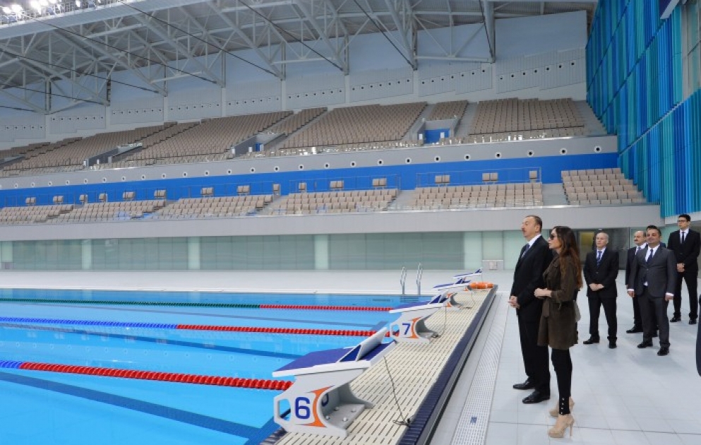Le président azerbaïdjanais Ilham Aliyev inaugure le Palais des sports aquatiques de Bakou VIDEO