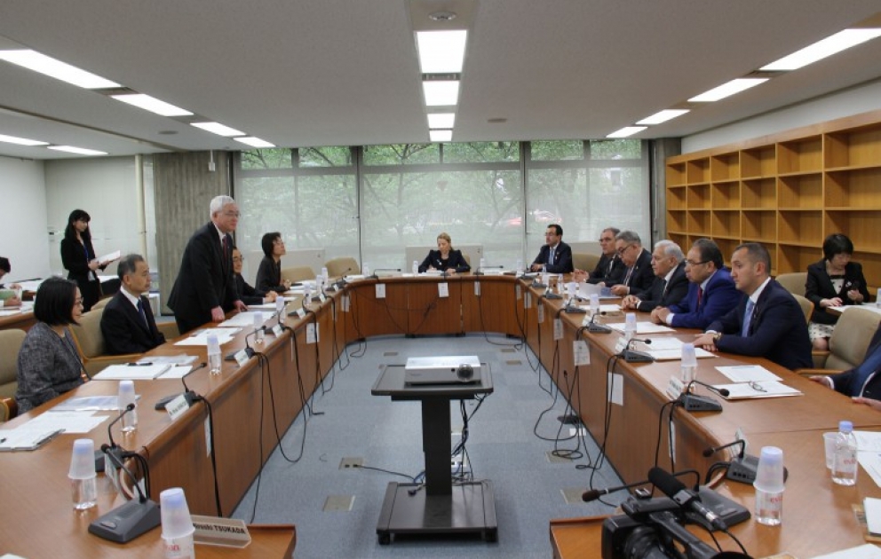 La délégation azerbaïdjanaise a visité la bibliothèque nationale à Tokyo VIDEO
