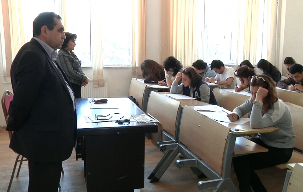 Magistratura imtahanının ikinci mərhələsi başa çatdı VİDEO