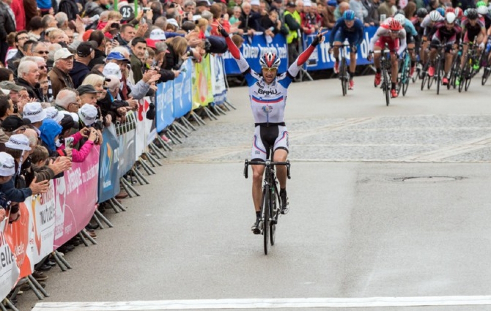 Synergy Baku's cyclist wins second stage of Le Tour de Bretagne VIDEO