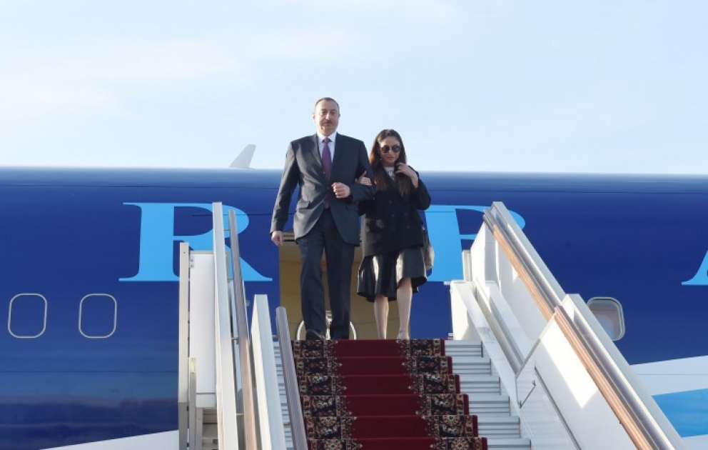 President Ilham Aliyev arrived in Russia on a working visit VIDEO