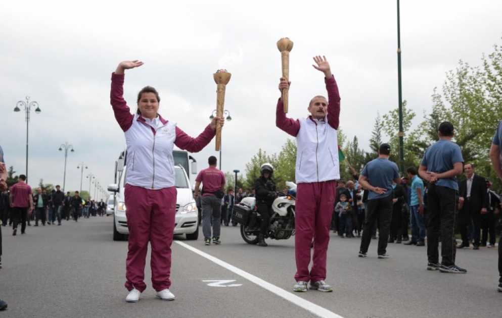 Journey of Baku 2015 Flame arrives in Tartar VIDEO