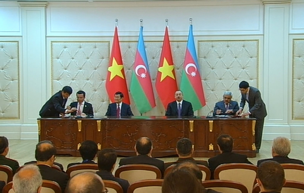 La cérémonie de signature des documents azerbaïdjano – vietnamiens VIDEO
