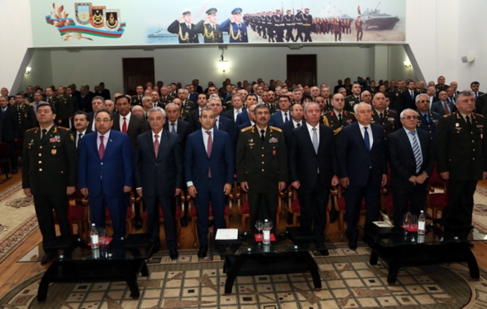 Hərb elminin inkişaf perspektivlərinə həsr olunmuş elmi-praktik konfrans keçirilib VİDEO
