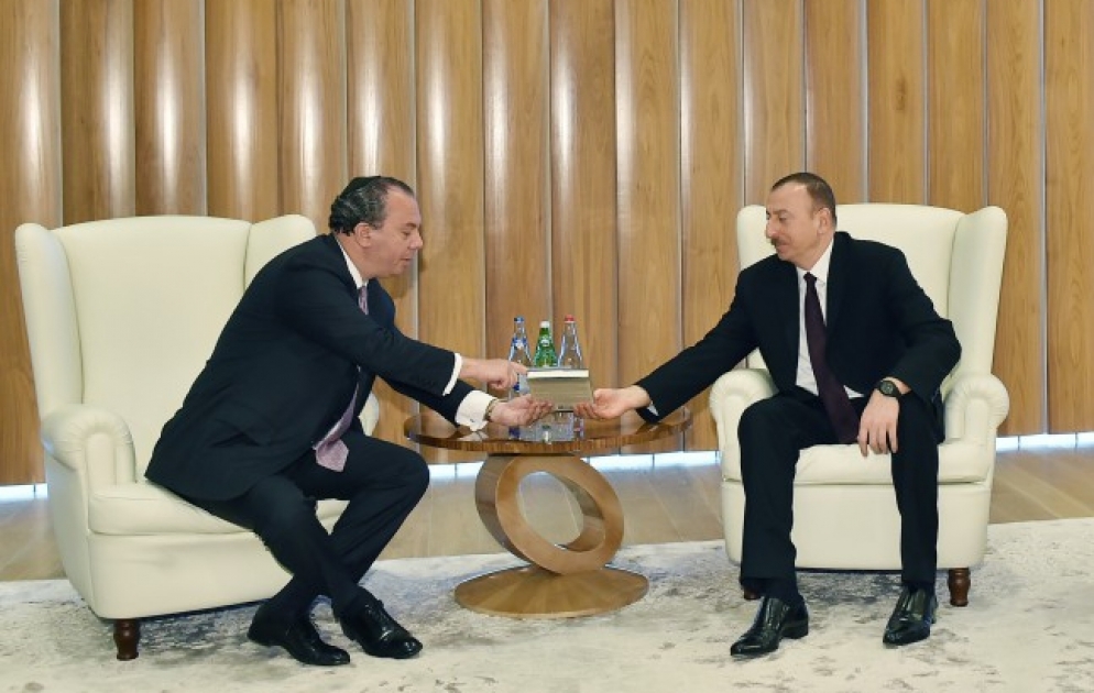 Entretien du président azerbaïdjanais Ilham Aliyev avec le président de la Fondation pour la compréhension ethnique VIDEO